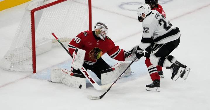 Kings take 3-1 win over Blackhawks at United Center