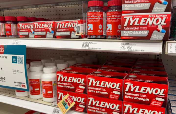 “Grandes farmacéuticas traicionaron a EE.UU.”, fiscal general estadal demanda a fabricantes de Tylenol