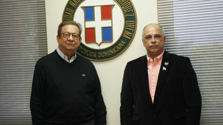 Umayor firmó convenio con Universidad Nacional Pedro Henríquez Ureña de República Dominicana