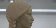 Renowned sculptor creates Pawnee tribute at Stuhr Museum