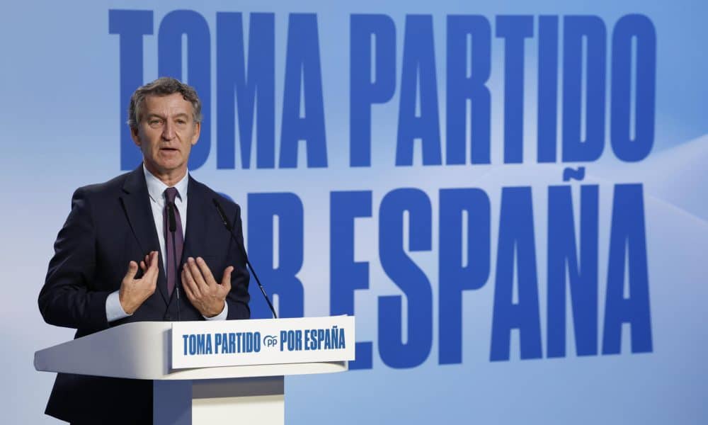 Líder conservador pide endurecer medidas para que migrantes tengan nacionalidad española