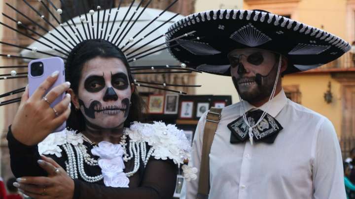 ¿El 1 y 2 de Noviembre son Festivos o se Trabaja? Así se Descansará por Día de Muertos en México