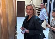 Reaparece Maru Campos en Palacio de Gobierno