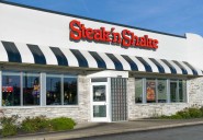 Steak ‘n Shake Plans to Install Large American Flags at Locations Across U.S.