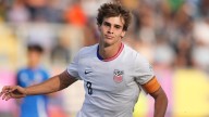 Se dijo que tenía un vínculo con Chile, pero... Quién es el estadounidense que es el máximo goleador del Mundial Sub 20