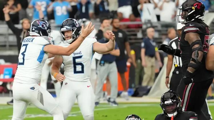 Titans remontan en final dramático contra Cardinals con victoria 22