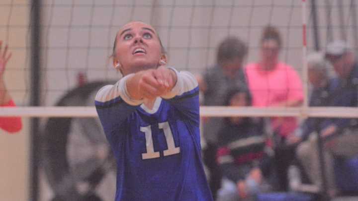 Vote here! Who should Daily Tribune Athlete of the Week for Oct. 6