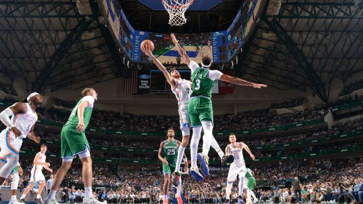 Thunder stay unbeaten with gritty win over Mavericks in Dallas