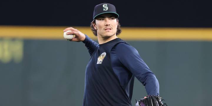Bryan Woo throws live batting practice, aiming for ALCS return