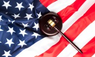 Estados Unidos aplica drástica política migratoria: multa de $5.000 por cruce ilegal de frontera y tarifa de $1.000 por parole