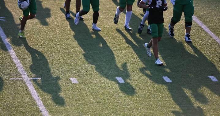 Sophomore moves to top of GHSA football leaderboard for receiving yardage