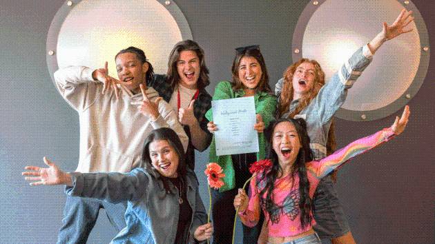 ‘Victorious’ spinoff series ‘Hollywood Arts’ moves to Netflix