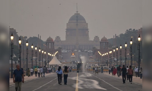 Delhi hits lowest October temperature in 2 years as air quality reaches severe levels