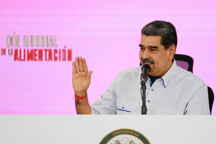 Venezuela activa plan de defensa en cuatro estados occidentales ante "amenaza" de EU