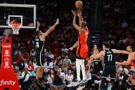 Eason takes over in first half as Rockets topple Nets 137