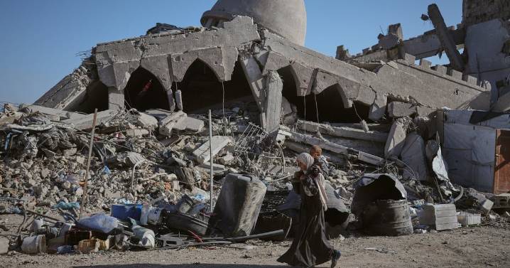 Israel-Hamas war: Hamas expands search for the remains of hostages in Gaza