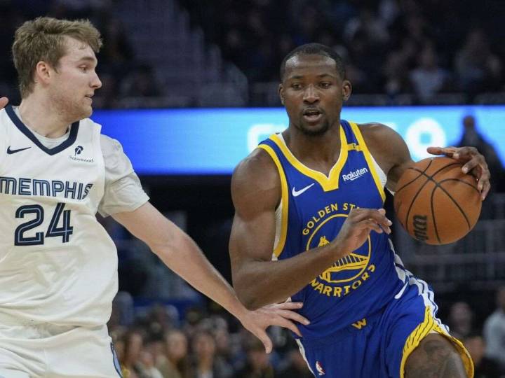 Kuminga y Golden State acuerdan por 2 años