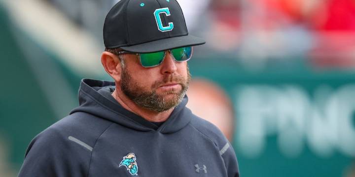 Tennessee interviewing Coastal Carolina’s Kevin Schnall for head coach job, Volquest says