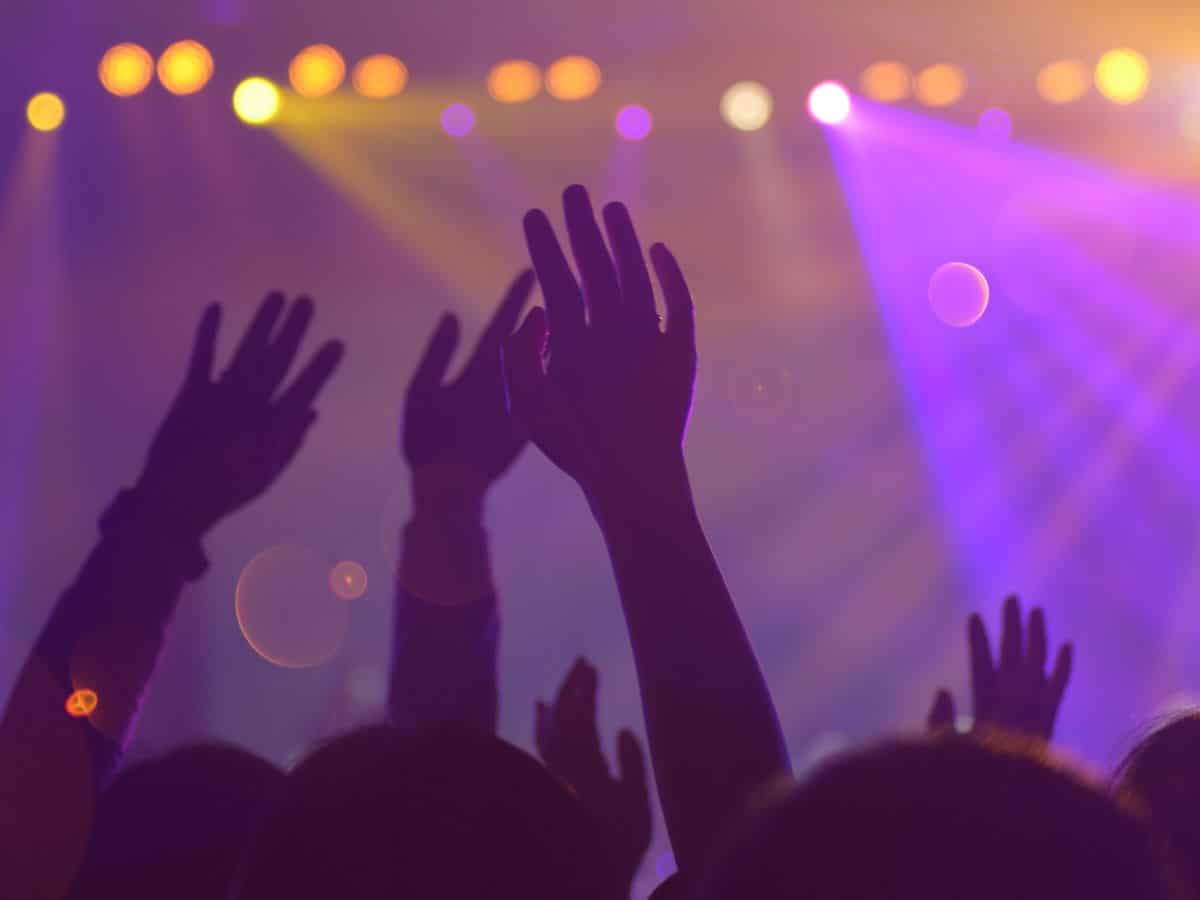 Police raid farmhouse, bust mujra party near Hyderabad