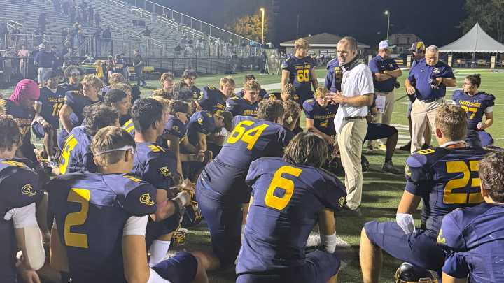 Four downs from Grand Ledge football's emphatic win over Everett
