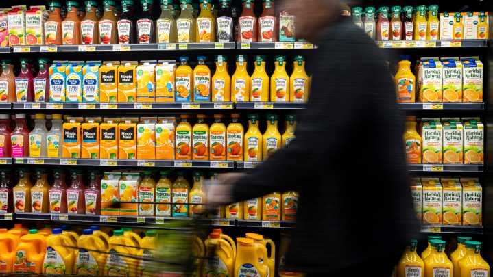 Federal Reserve cuts key rate as government shutdown clouds economic outlook