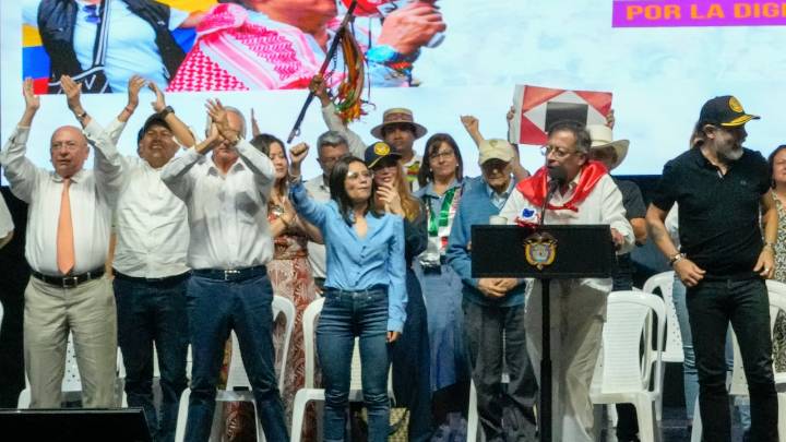Gustavo Petro le propone a Colombia ponerse en modo Constituyente: “No me dejan ser candidato porque les da mieditis”