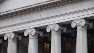 How hedge funds help the U.S. borrow money, for better or worse : Planet Money : NPR