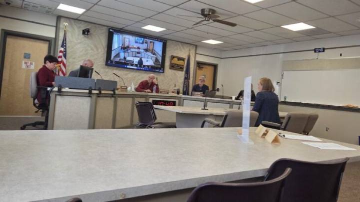 Routine Lincoln County commission session takes a chaotic turn during end