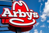 Tender steak nuggets debut nationwide at major fast food chain for a limited time