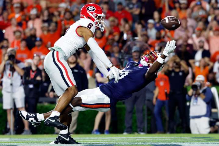 Fans irate over officials in Georgia game: ‘How many times can Auburn get screwed?’