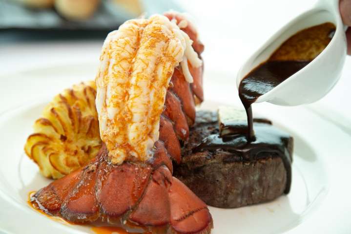 Best place for seafood in Northeast Ohio: Who is the winner?