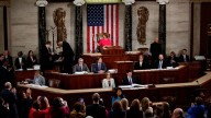 Demócratas acusan a Trump de querer una "guerra" y un cambio de Gobierno en Venezuela