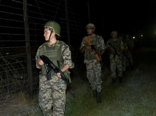 BSF on high alert at International Border ahead of Deepawali Photo Source: ANI [ FULL VIEW ]