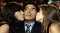 Los 5 hijos de Maradona firman un pacto que promete hacerles de oro a su costa