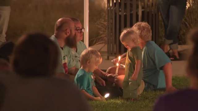 Families gather at Iowa State Capitol for pregnancy and infant loss remembrance