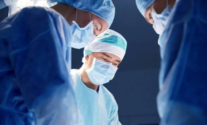 La Provincia lanzó una "maratón quirúrgica" para operar a 1000 pacientes de v