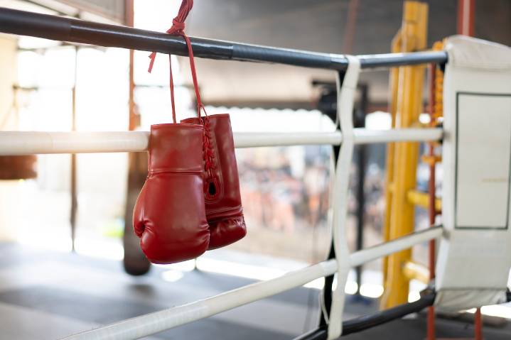 Son of boxing legend dies at 17 under similar circumstances as father