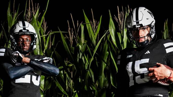 Nebraska's all-black threads lead top Week 10 college football uniforms