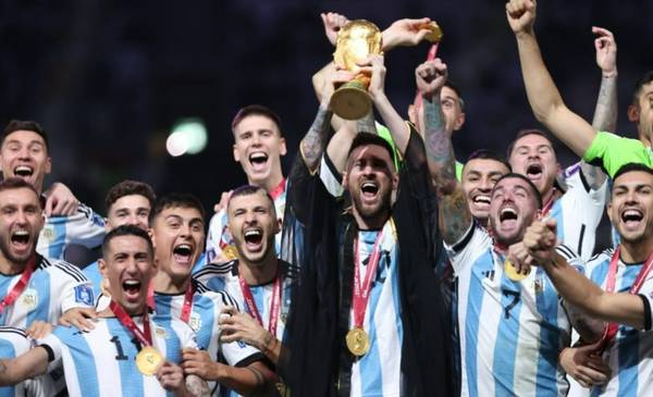 Escándalo en la Selección: un campeón del mundo, "amante" de una famosa
