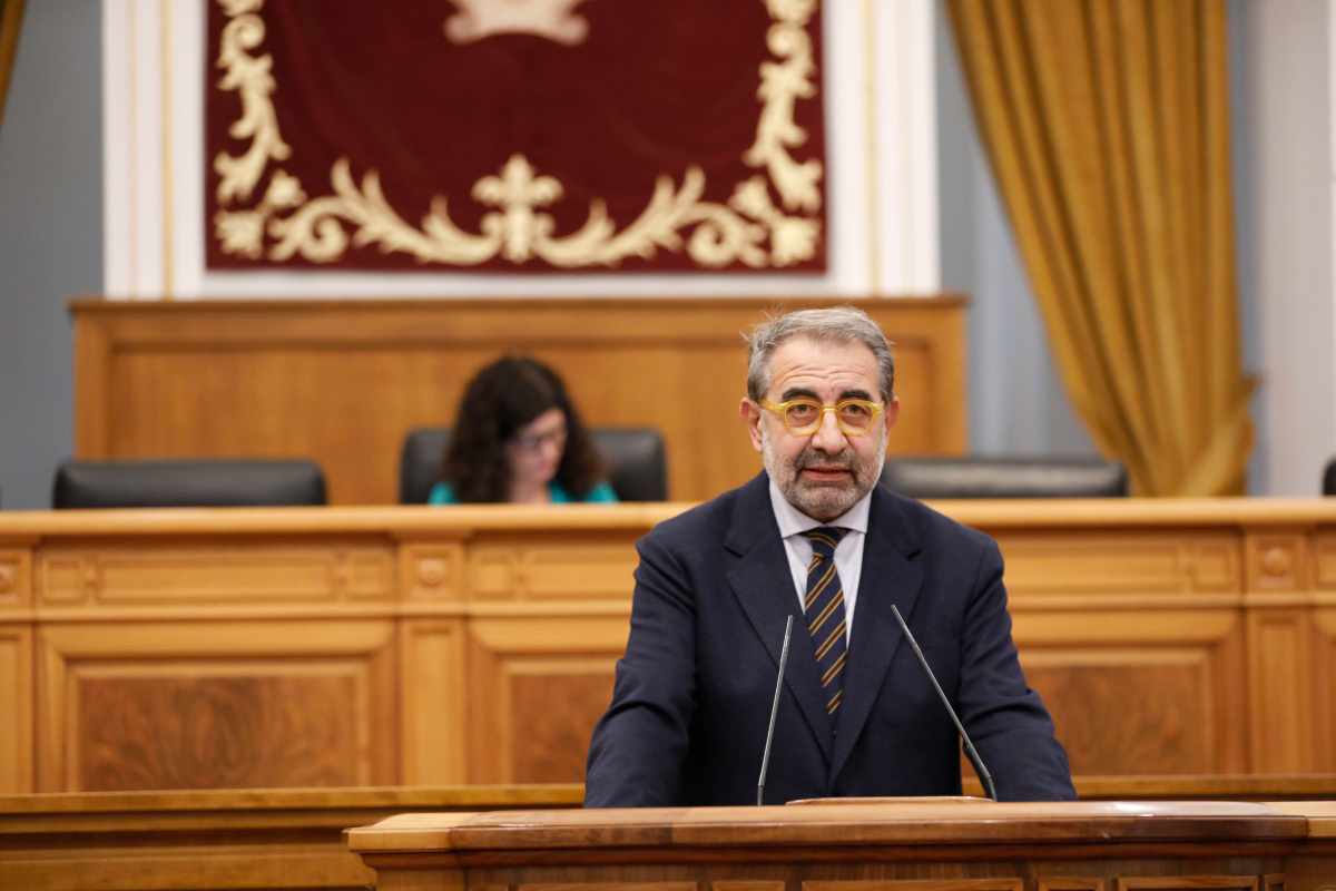 PSOE y PP se ponen de acuerdo en las Cortes en pedirle al Gobierno una revisión de la radiofísica hospitalaria