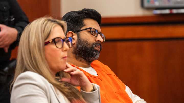 Rochester Hills doctor pleads to child sex assault, recording in changing rooms