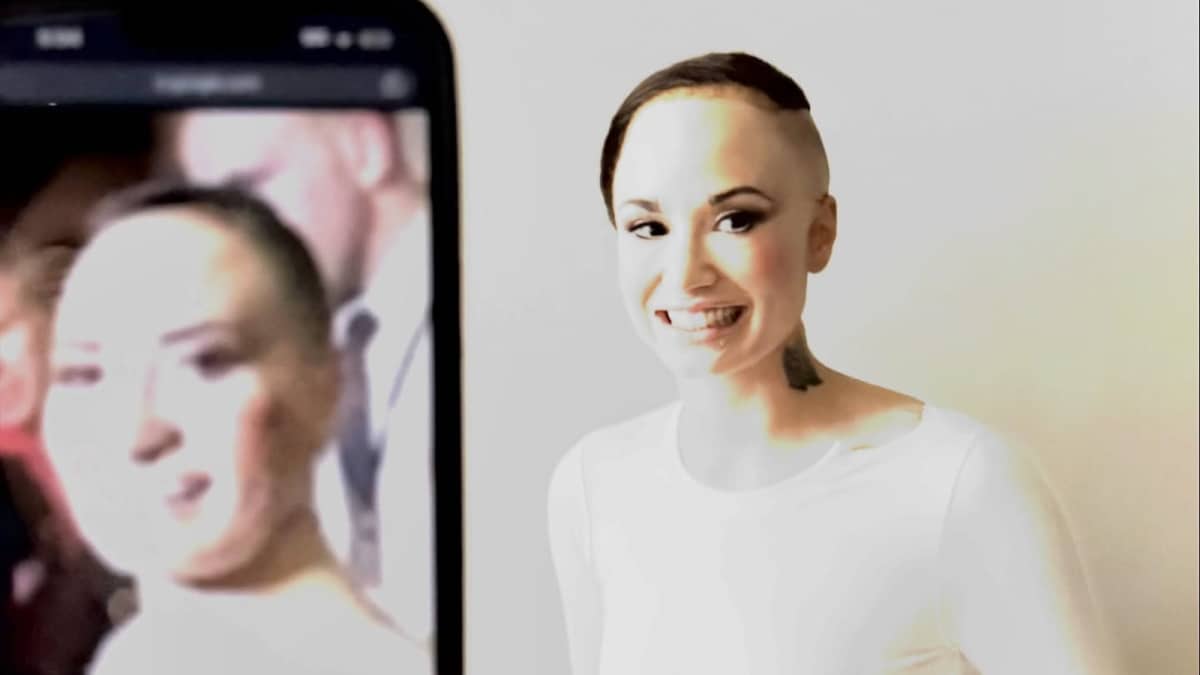 Demi Lovato Revives Her Iconic Poot Meme For Halloween 2025: 'Been So Locked'