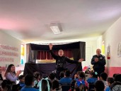 Lleva Policía Municipal función de Teatrino niños de preescolar en