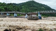At least 17 dead in Darjeeling amid heavy rain, landslides. Mamata to visit affected areas tomorrow