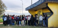 La gente ya espera por Eugenia Quevedo en General Villegas