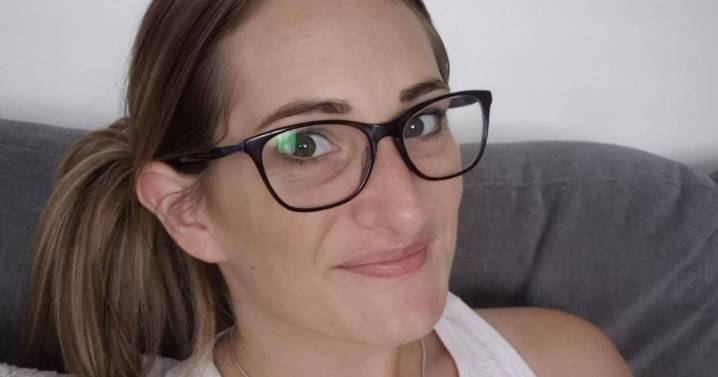 Scots mum who left full-time job to chase side hustle and doubled earnings 'living dream life'