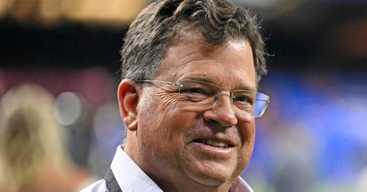 LSU AD Scott Woodward left a message for Tiger fans after his ouster. Here's what he said.