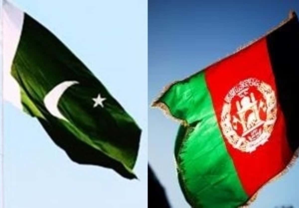 Heavy armed clashes erupt between Afghan and Pakistani forces