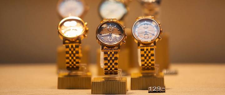 Fossil India Is Said To Weigh IPO That Could Raise $400 Million