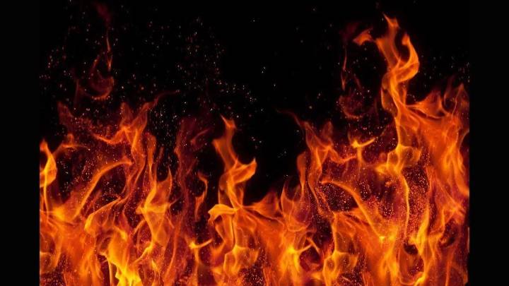 UP: Fire breaks out in Ghaziabad residential building, residents evacuated